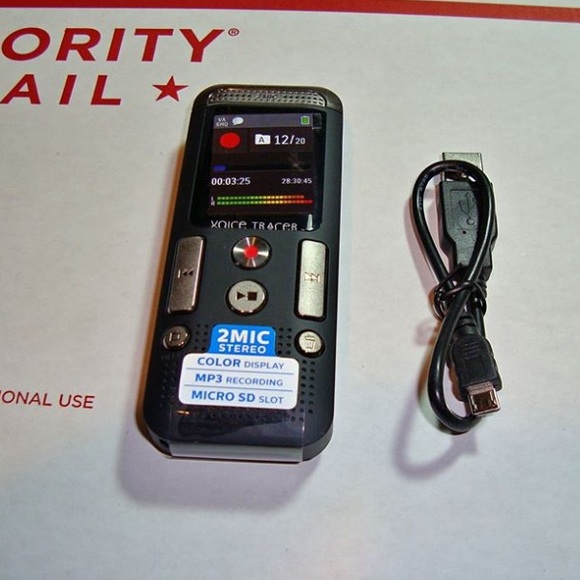 Philips Voice Tracer Audio Recorder Dictaphone USB - Picture 1 of 5